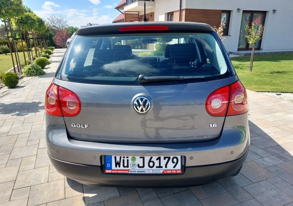 Volkswagen Golf cena 19999 przebieg: 73000, rok produkcji 2006 z Nowe Brzesko małe 781